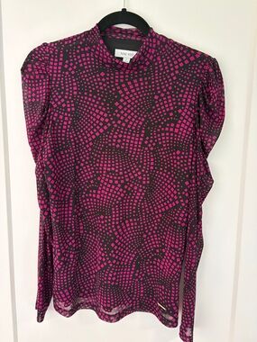 Nine West Black Blouse with Fuchsia Geometric Print